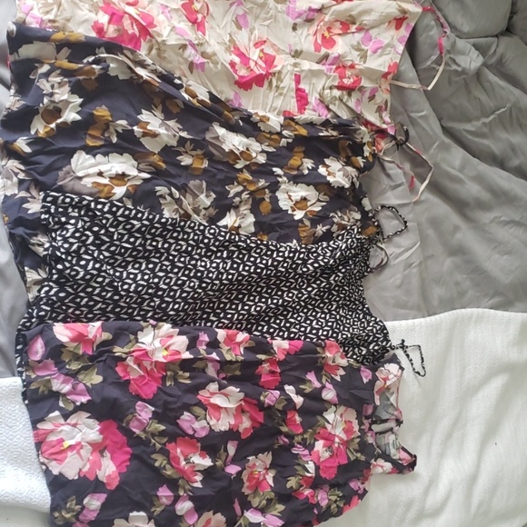 Old Navy Dresses & Skirts - 4 OLD NAVY SUMMER DRESSES